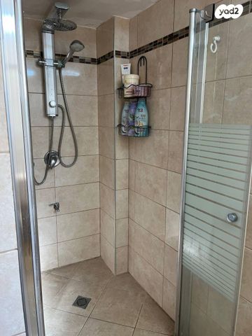 דירה, אריה בן אליעזר 45, מרכז העיר דרום, נתניה