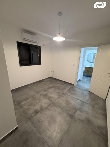 דירה, דרך זאב ז'בוטינסקי 41, תל גיבורים, בני ברק