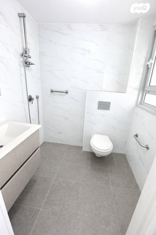 דירה, דרך העצמאות 31, ליבת העיר, יהוד מונוסון