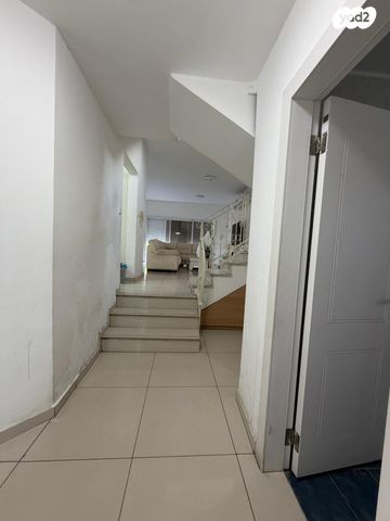 בית פרטי/ קוטג', המייסדים 14, הפרפר, קרית ביאליק