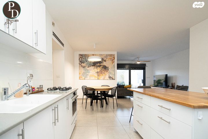 דירת גן, הארבל, פרדסיה, פרדסיה