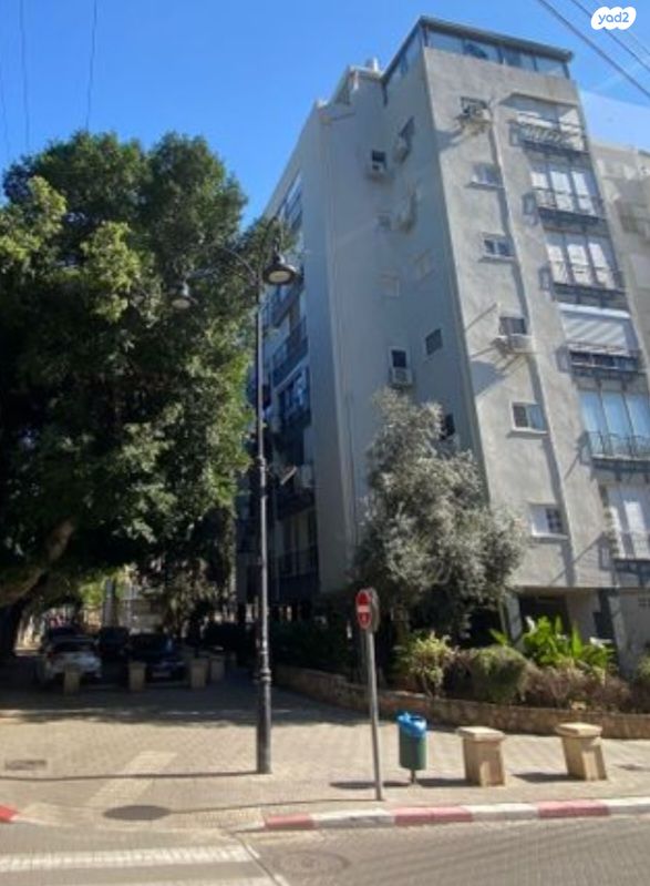 דירה, יעקב, ג' / מרכז מזרח העיר, רחובות