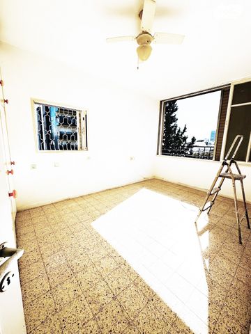 דירה, כפר סבא