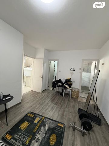 בית פרטי/ קוטג', המייסדים 14, הפרפר, קרית ביאליק