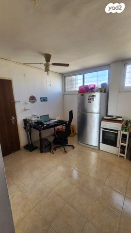 דירה, דרך מצדה 28, שכונה ד', באר שבע