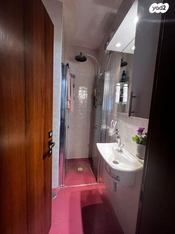 דירה, אבות ישורון 9, רובע ה', אשדוד