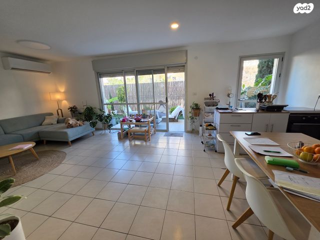 דירת גן, הכרמים, מודיעין מכבים רעות