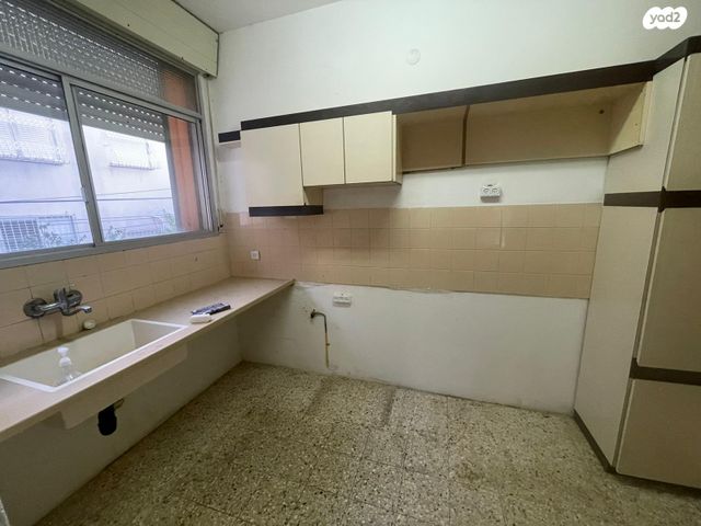 דירה, הרקפות, כרמל מערבי, חיפה