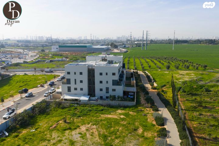 דירת גן, הארבל, פרדסיה, פרדסיה