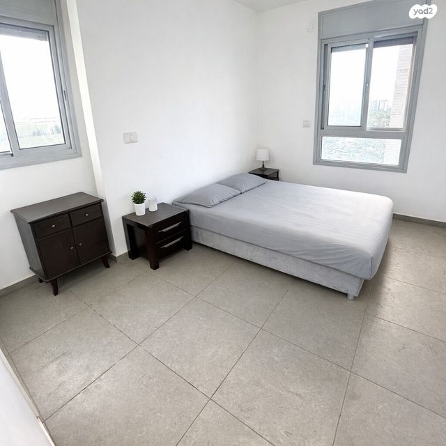 דירה, דרך העצמאות 31, ליבת העיר, יהוד מונוסון