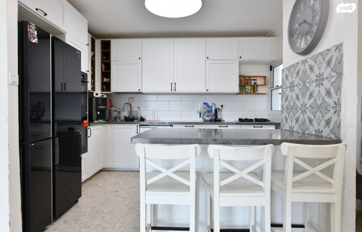 דירה, הנשיא, רמת הדקלים, גבעת שמואל