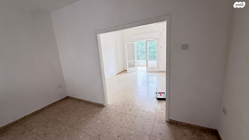 דירה, שדרות ירושלים 38, צפון יפו, המושבה האמריקאית-גרמנית, תל אביב יפו