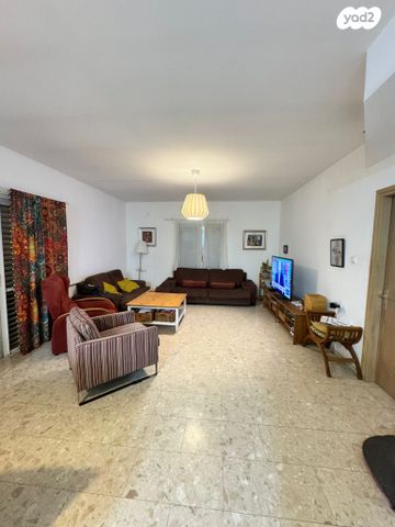 א' / צפון מזרח העיר