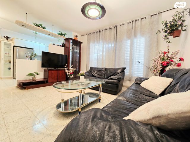 דירה, סוסקין 1, עיר, מרכז העיר, נהריה