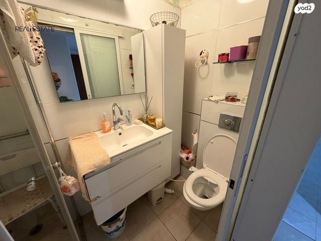 דירה, קולומביה, קרית מנחם, ירושלים