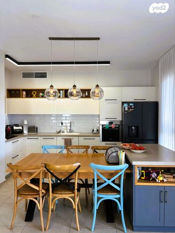 דירה, רעננה