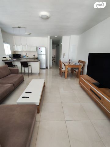 דירה, שיינקין 23, גבעתיים