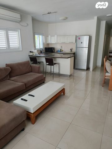 דירה, שיינקין 23, גבעתיים