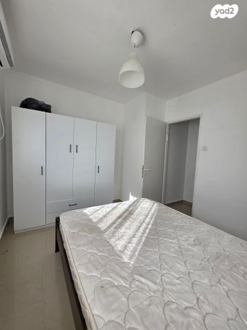 יחידת דיור, ז'בוטינסקי, צור שלום, קרית ביאליק