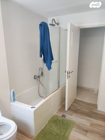 דירה, שיינקין 23, גבעתיים