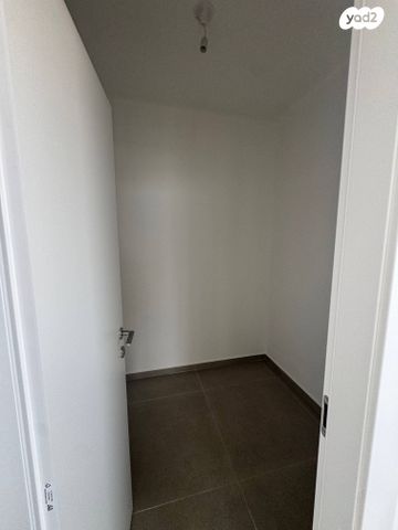 דירה, פארק העסקים האלף, ראשון לציון