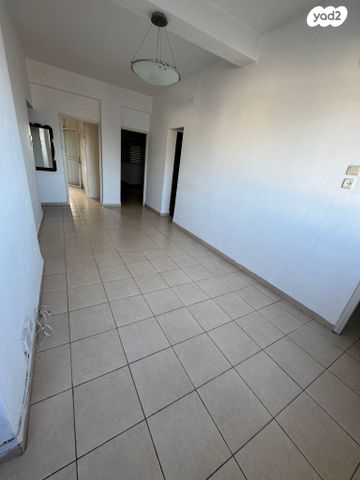 דירה, נתיב חן, נווה שאנן, חיפה