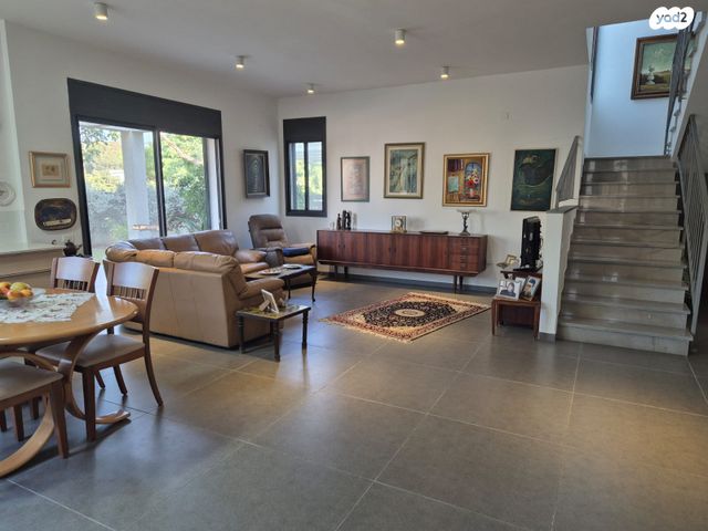 בית פרטי/ קוטג', בנימינה גבעת עדה