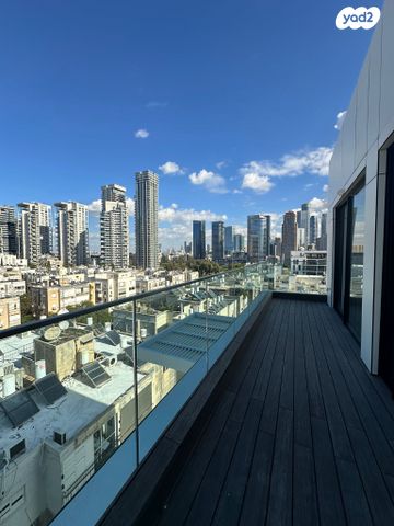 גג/ פנטהאוז, הצפון החדש - כיכר המדינה, תל אביב יפו