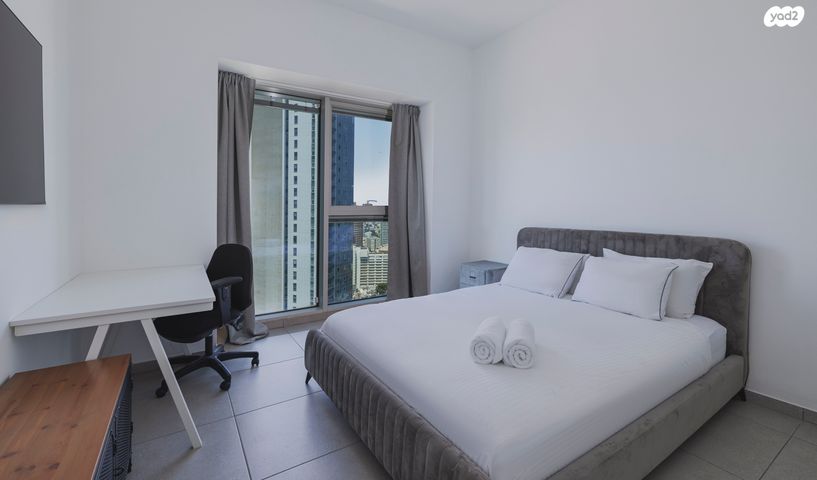 דירה, דרך מנחם בגין 150, מונטיפיורי, הרכבת, תל אביב יפו