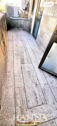 משרדים, דרך העצמאות, שער פלמר, תחנת רכבת השמונה, חיפה