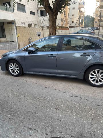 טויוטה קורולה