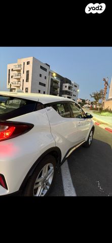 טויוטה C-HR