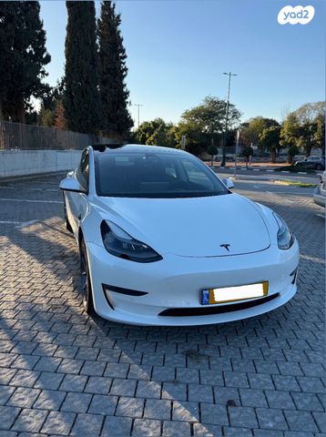 מודעת רכב טסלה מודל 3