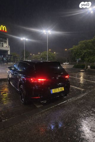 מודעת רכב סיאט לאון