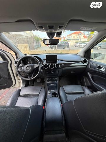 מודעת רכב מרצדס-בנץ B-class