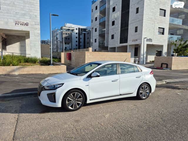 מודעת רכב יונדאי איוניק
