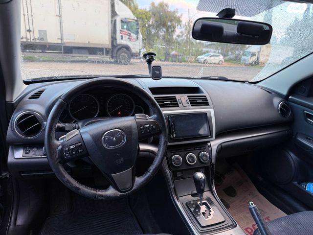 מודעת רכב מאזדה 6