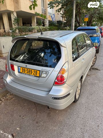 סוזוקי ליאנה