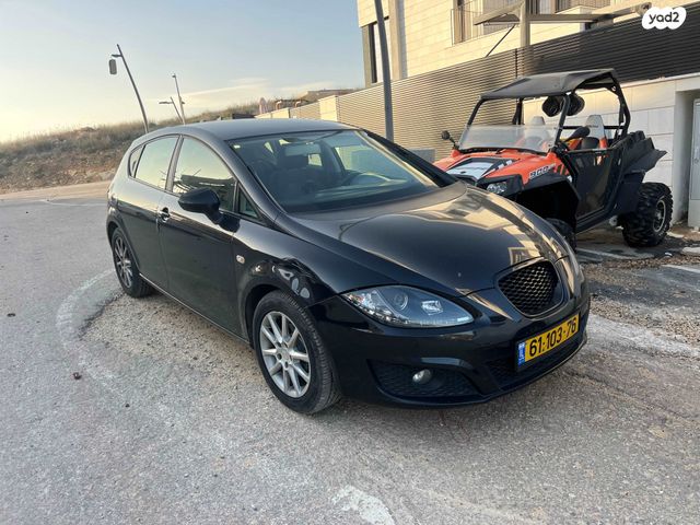 מודעת רכב סיאט לאון