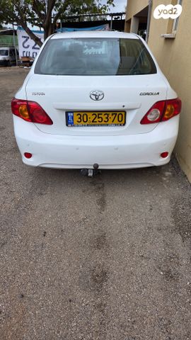 טויוטה קורולה