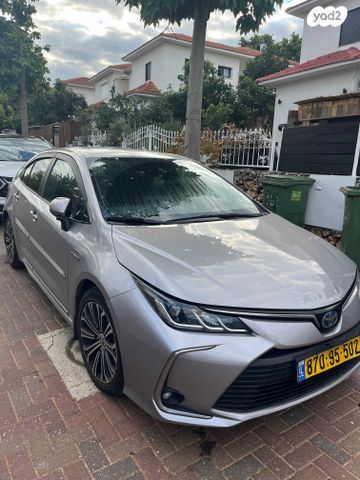 מודעת רכב טויוטה קורולה