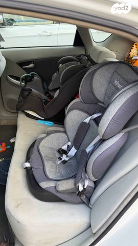 טויוטה פריוס