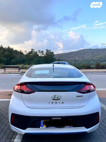 יונדאי איוניק