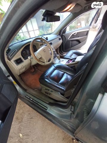 וולוו XC70