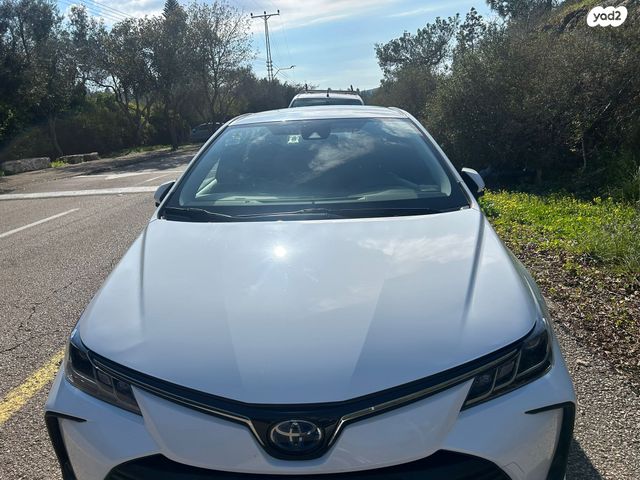 טויוטה קורולה