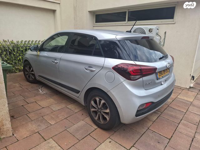 מודעת רכב יונדאי i20