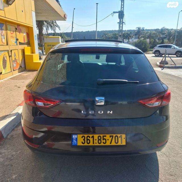 מודעת רכב סיאט לאון