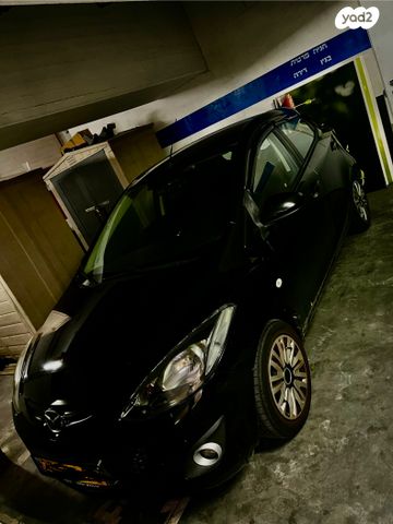 מודעת רכב מאזדה 2