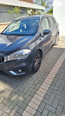 מודעת רכב סוזוקי קרוסאובר