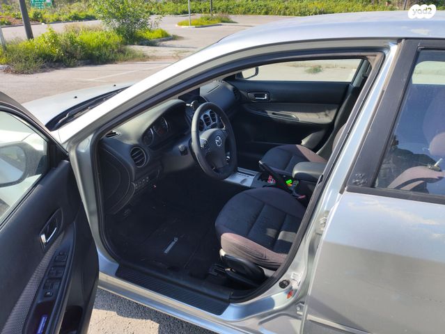 מודעת רכב מאזדה 6